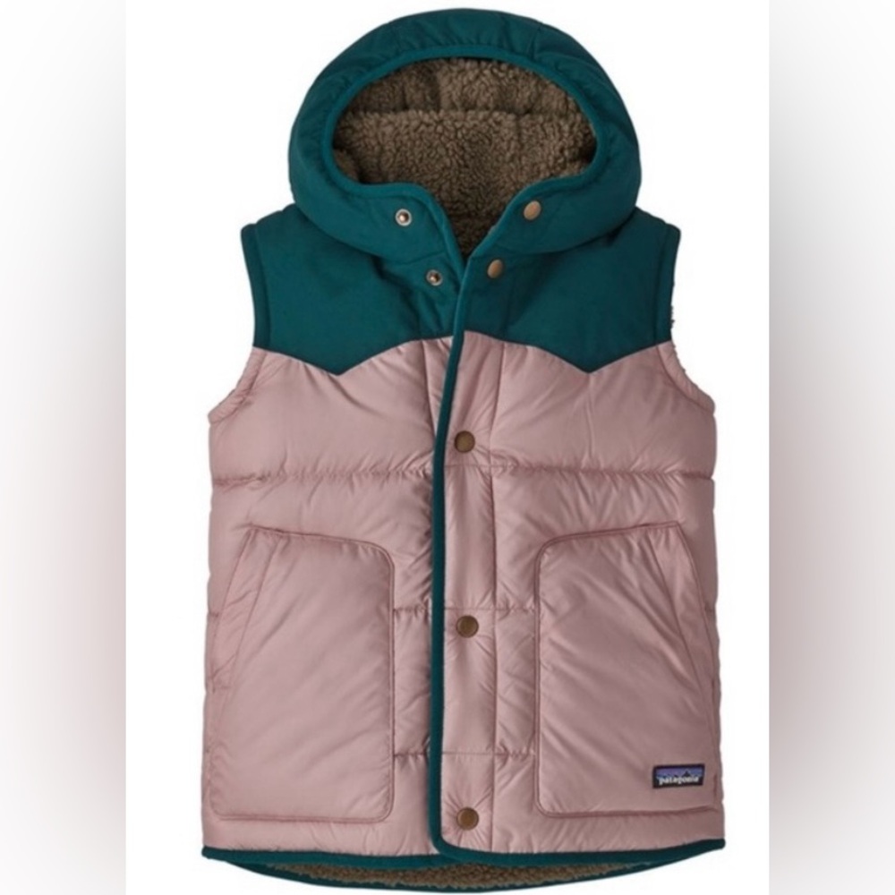 Patagonia Vest, size M/10.  Barely worn. Very good used condition.